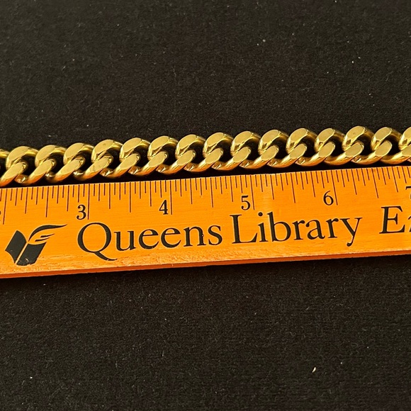 Brand New, Gorgeous, Thick Heavyweight Cuban Links Bracelet - Picture 2 of 3